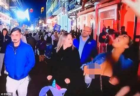 sugar bowl titty flash|ESPN Apologizes After Woman Flashes Boob During Sugar Bowl。